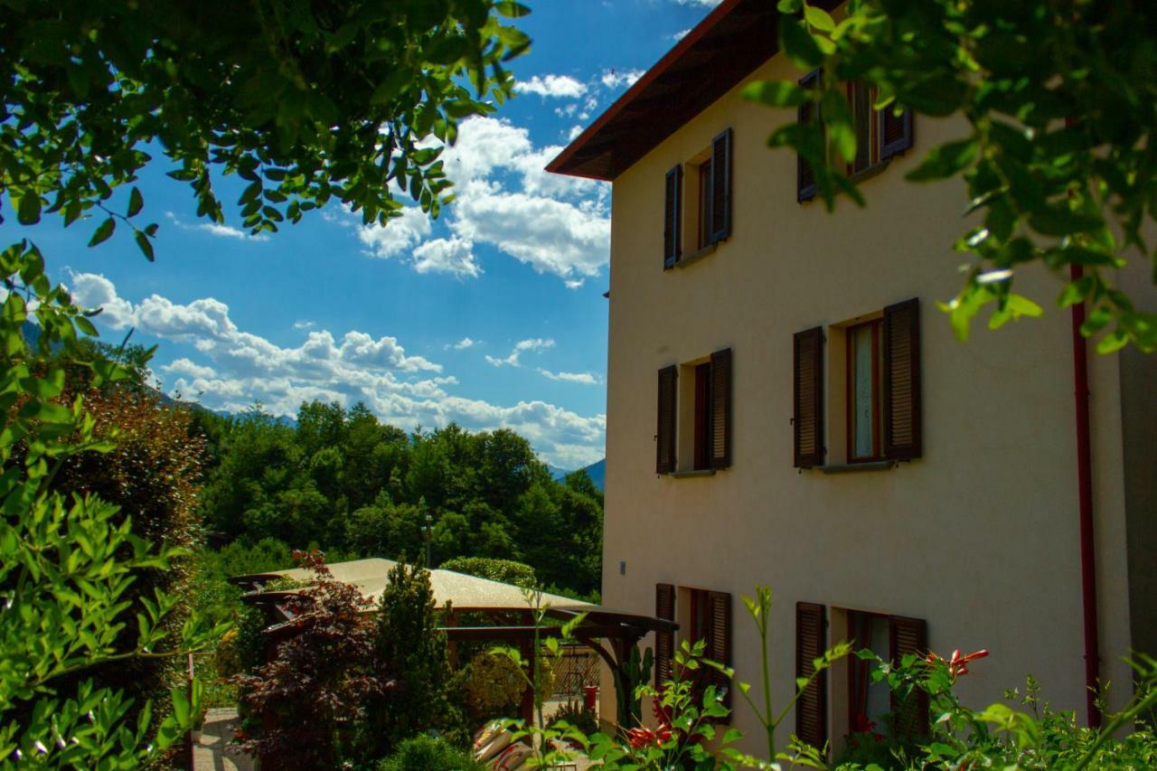 La Casa Rosa Villa Sernio Dış mekan fotoğraf